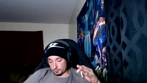yobleez online show from May 4, 7:37 am
