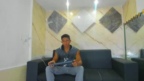 Snapshot of yoel_blessed chatting on June 3, 6:35 pm Yoel online show from June 3, 6:35 pm