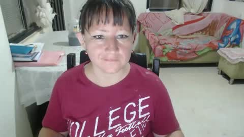 Snapshot of yohis_kiut25 chatting on March 5, 4:13 am yohis online show from March 5, 4:13 am