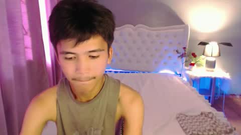 Snapshot of yokai24 chatting on November 7, 4:34 am yokaii online show from November 7, 4:34 am