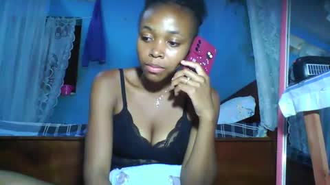 yolandrina90 online show from October 1, 12:11 pm