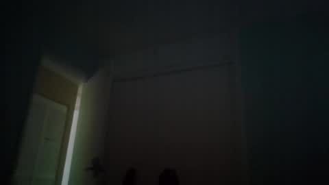 Snapshot of yolowerock chatting on July 30, 8:41 pm yolowerock online show from July 30, 8:41 pm