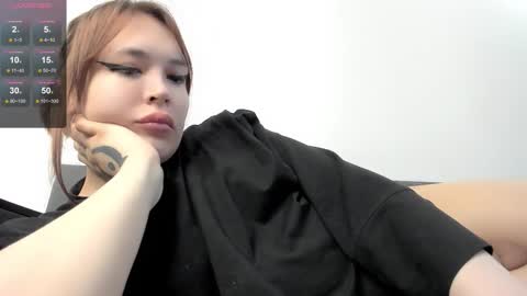 yomoyoo online show from November 1, 9:11 am