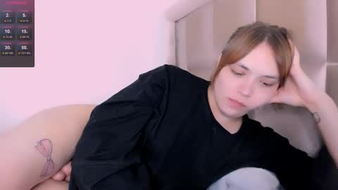 yomoyoo online show from February 26, 7:57 pm