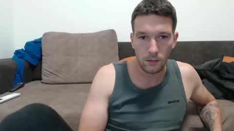 yone23 online show from October 31, 10:55 pm