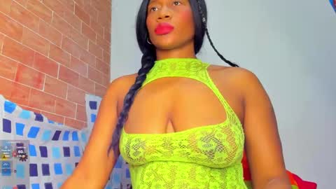 yonnsol_avril online show from January 5, 6:24 pm