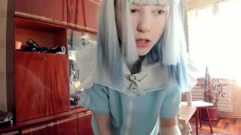 Yoonhee Kiss online show from September 23, 9:23 am