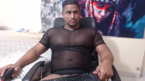 yordanocleys online show from April 19, 12:33 am