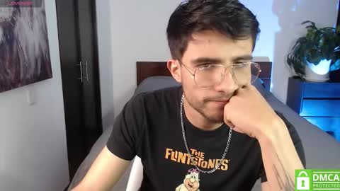 yoshy_man online show from October 8, 3:48 am