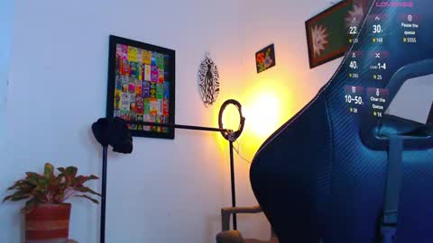 Snapshot of yosoy_enzo2020 chatting on May 17, 5:38 am Enzo online show from May 17, 5:38 am