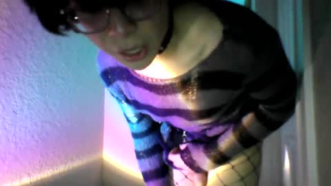 Snapshot of yossarian07 chatting on July 17, 9:19 pm Ash online show from July 17, 9:19 pm