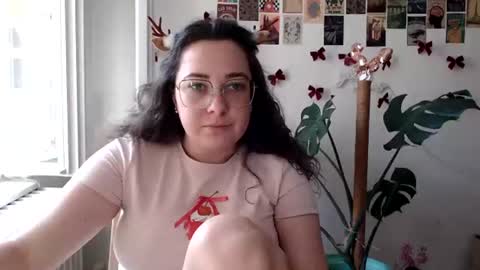 Snapshot of you_aurora chatting on July 9, 3:27 pm Aurora online show from July 9, 3:27 pm
