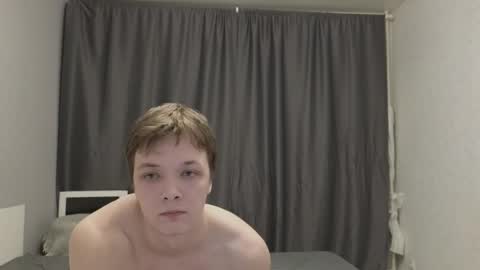 Snapshot of you_dream_ chatting on March 12, 8:48 pm you_dream_ online show from March 12, 8:48 pm