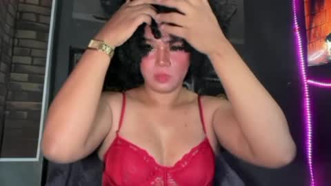 Snapshot of you_should_try chatting on February 27, 4:45 am Denice online show from February 27, 4:45 am