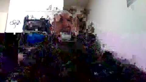 Snapshot of youdeservit chatting on February 8, 9:35 am CrayZio online show from February 8, 9:35 am