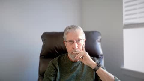 Snapshot of yougogirl_3 chatting on November 9, 7:45 pm Colorado Guy Straight online show from November 9, 7:45 pm