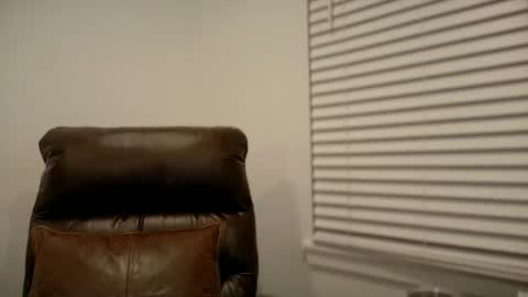 Snapshot of yougogirl_3 chatting on November 11, 2:33 am Colorado Guy Straight online show from November 11, 2:33 am