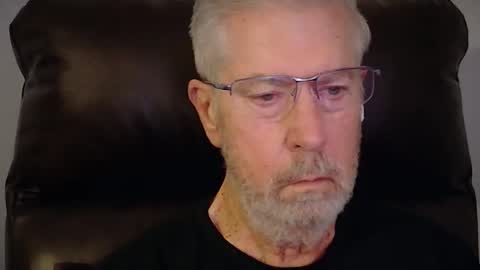 Snapshot of yougogirl_3 chatting on November 16, 10:43 am Colorado Guy Straight online show from November 16, 10:43 am