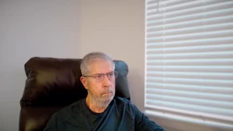 Snapshot of yougogirl_3 chatting on November 21, 2:27 pm Colorado Guy Straight online show from November 21, 2:27 pm