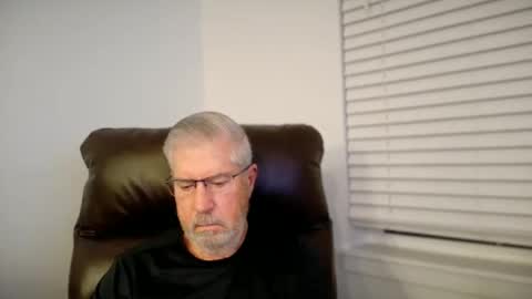 Colorado Guy Straight online show from February 19, 5:36 am