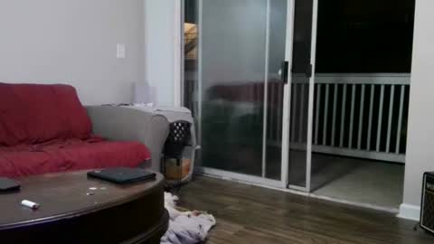 kindahorny online show from May 5, 3:25 am