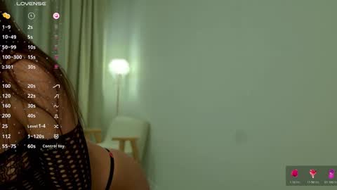 Jasmine online show from February 5, 9:08 pm