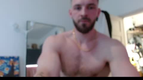 Snapshot of your420_cam chatting on April 4, 1:41 pm your420_cam online show from April 4, 1:41 pm