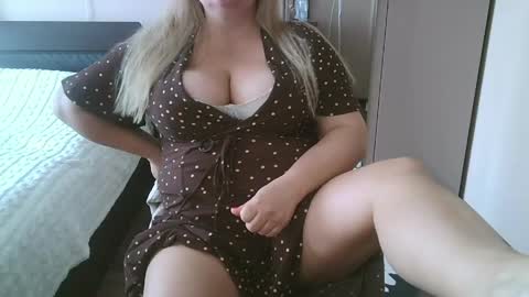 Maria Love online show from May 20, 8:31 am