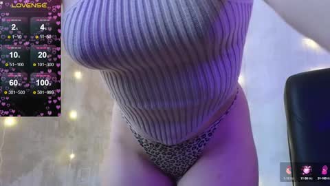 Snapshot of your__passion chatting on January 1, 6:05 am Im ur Passion online show from January 1, 6:05 am