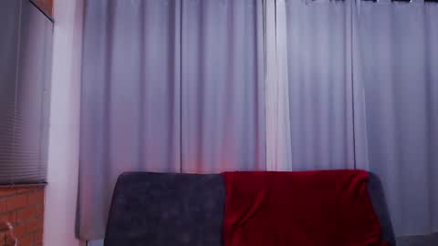    online show from January 15, 9:40 pm