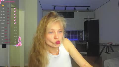 Alice online show from October 6, 10:40 pm