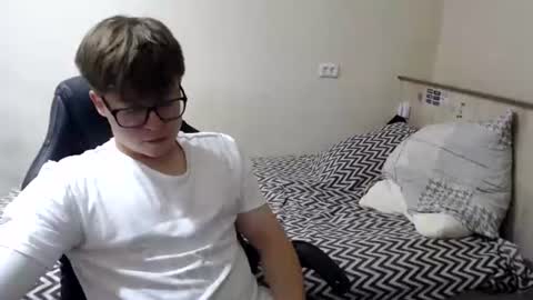 Max online show from July 28, 2:35 pm
