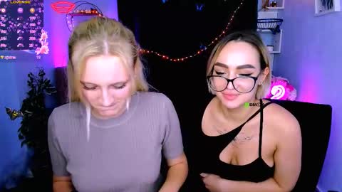 your bunny12 online show from November 26, 2:51 pm