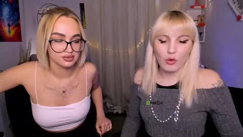 your bunny12 online show from March 13, 8:37 pm