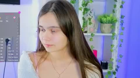 Julia Next stream  online show from February 14, 3:31 pm