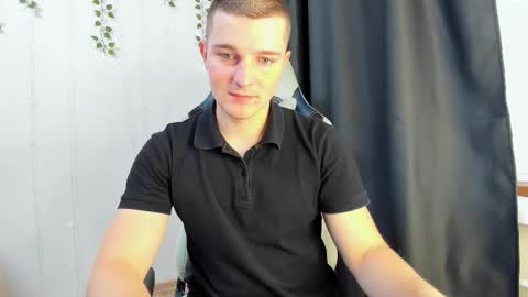 Snapshot of your_claddagh chatting on September 27, 7:35 am your_claddagh online show from September 27, 7:35 am