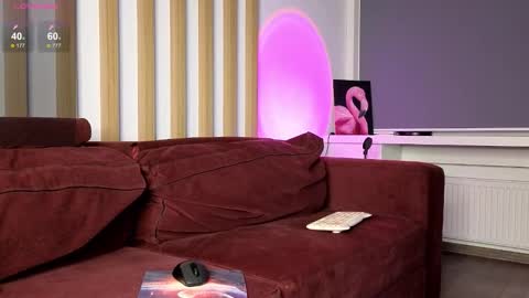 Snapshot of your_dream_alice chatting on February 21, 6:09 pm Alice online show from February 21, 6:09 pm