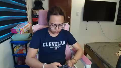 your_dreamgirlxxx69 online show from March 1, 3:30 am