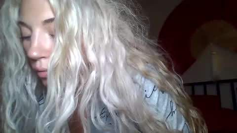 Snapshot of your_fav1 chatting on September 12, 11:59 pm your_fav1 online show from September 12, 11:59 pm