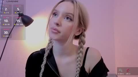 Olivia online show from October 22, 9:14 pm