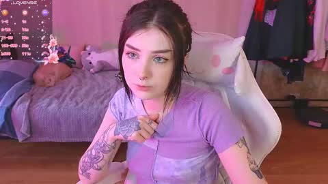 Snapshot of your_gabby chatting on March 3, 1:53 pm your gabby online show from March 3, 1:53 pm