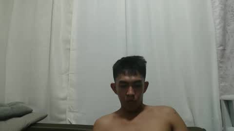 Snapshot of your_guy111 chatting on May 24, 5:40 pm your_guy111 online show from May 24, 5:40 pm