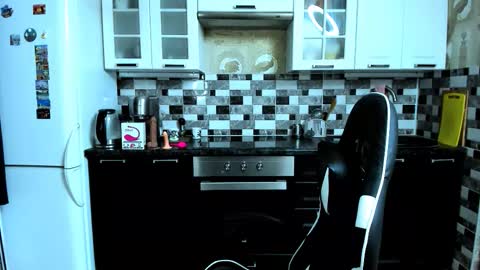 Snapshot of your_hotcutie chatting on November 1, 3:47 pm Jane online show from November 1, 3:47 pm