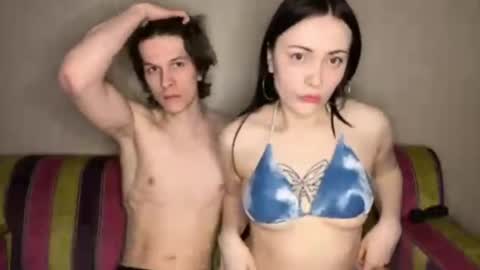 Snapshot of your_hottest_couple chatting on April 15, 7:58 pm Laura and David online show from April 15, 7:58 pm