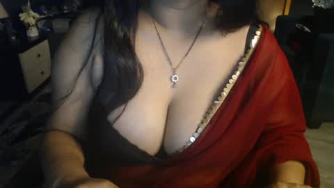 Snapshot of your_ishaa chatting on June 14, 6:43 pm Isha online show from June 14, 6:43 pm