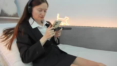 Your Librarian online show from May 19, 8:31 am