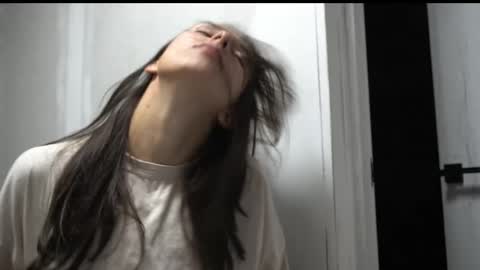 Snapshot of your_little_flexible_girl chatting on October 14, 7:47 pm Meri online show from October 14, 7:47 pm