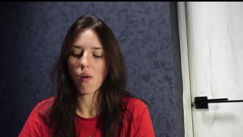 Snapshot of your_little_flexible_girl chatting on October 29, 7:48 pm Meri online show from October 29, 7:48 pm