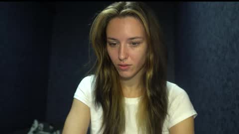 Snapshot of your_little_flexible_girl chatting on November 28, 9:50 pm Meri online show from November 28, 9:50 pm