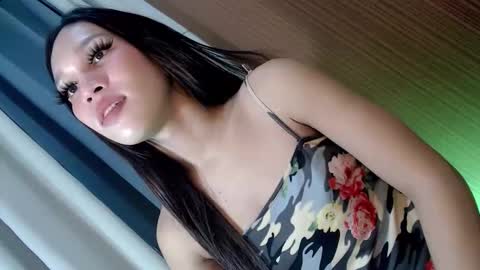 your_luckygirl88 online show from November 6, 1:50 am